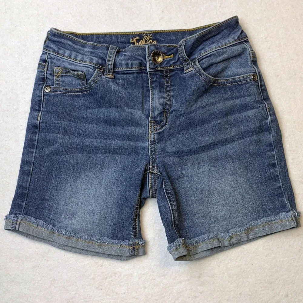 Justice Girls‎ Denim Shorts Medium Wash Raw Hem Size 12S Stretch Blue Jeans